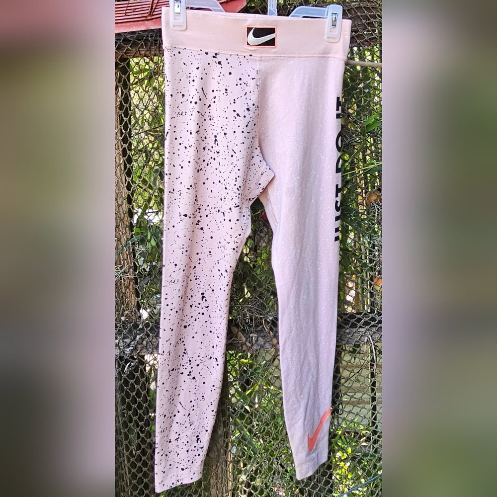 Nike Sportswear Leg-A-See High-Rise Leggings DD9064-664 Washed Coral-Sz S